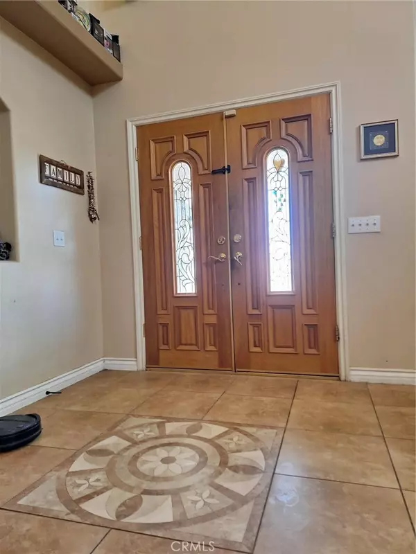 Helendale, CA 92342,26530 Silver Lakes Parkway