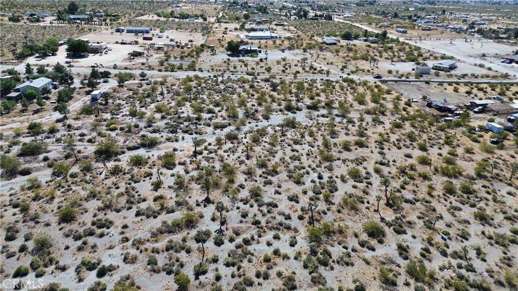 11 Evergreen RD, Pinon Hills, CA 92372