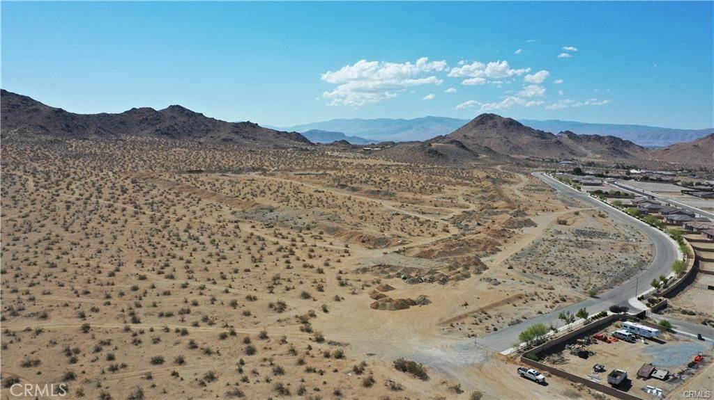 Apple Valley, CA 92307,0 Choco