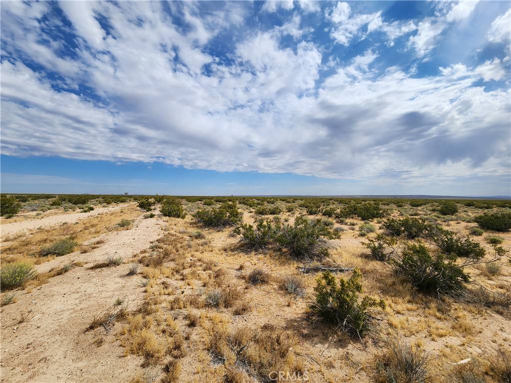 Adelanto, CA 92301,0 Osage RD