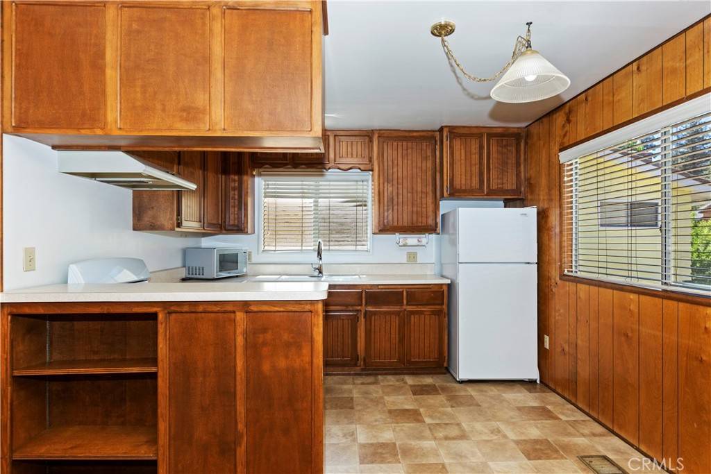 Wrightwood, CA 92397,1252 Apple AVE