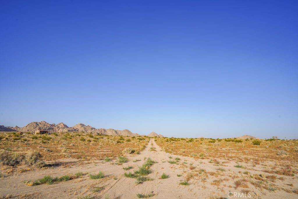 Lucerne Valley, CA 92356,0 Rodeo RD
