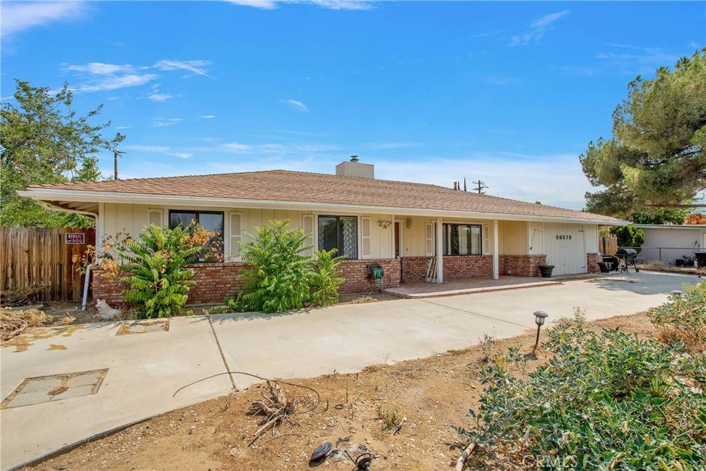 Yucca Valley, CA 92284,56579 Zuni TRL