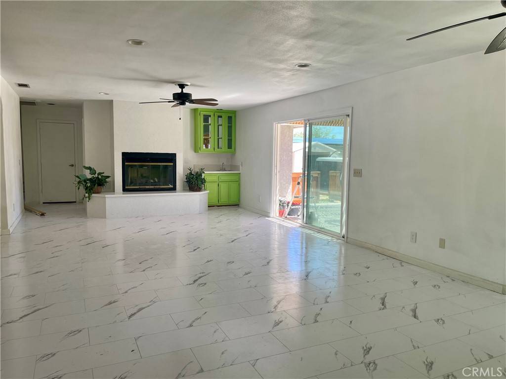 Victorville, CA 92395,16249 Cabrillo DR