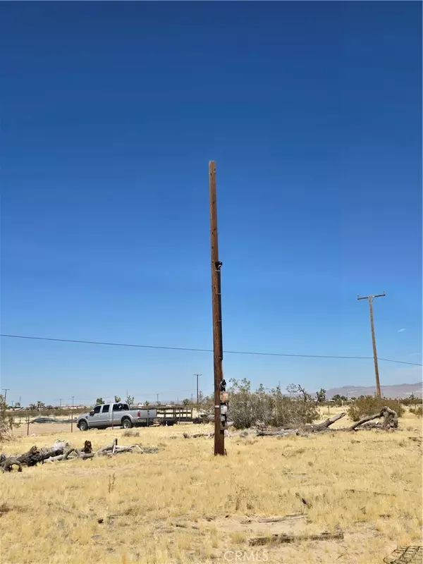 Adelanto, CA 92301,0 Otter AVE