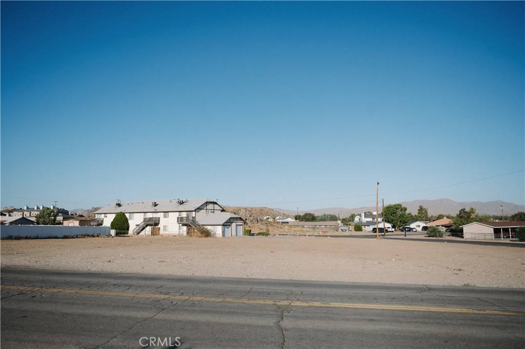 Apple Valley, CA 92307,15873 Rancherias RD