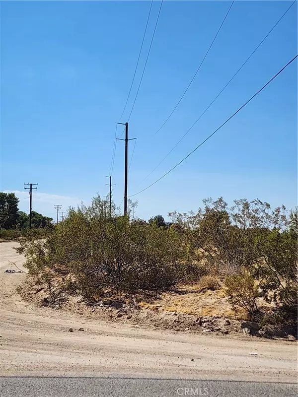 Lucerne Valley, CA 92356,505 Pawnee