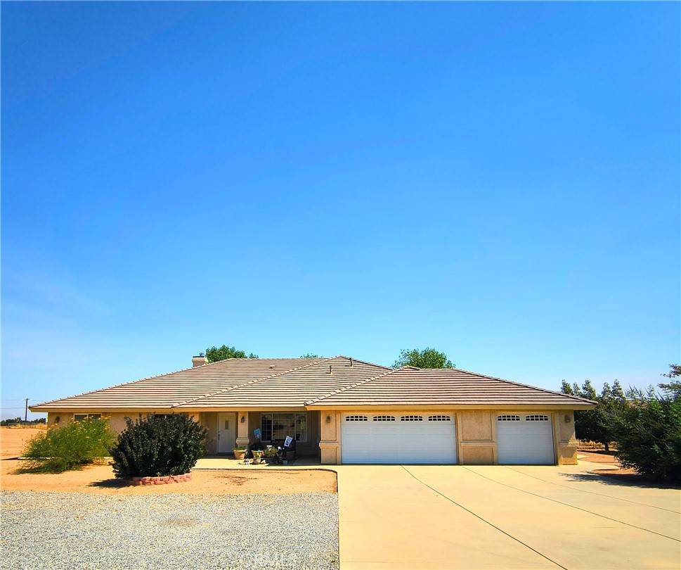 7285 Desert Forest RD, Oak Hills, CA 92344