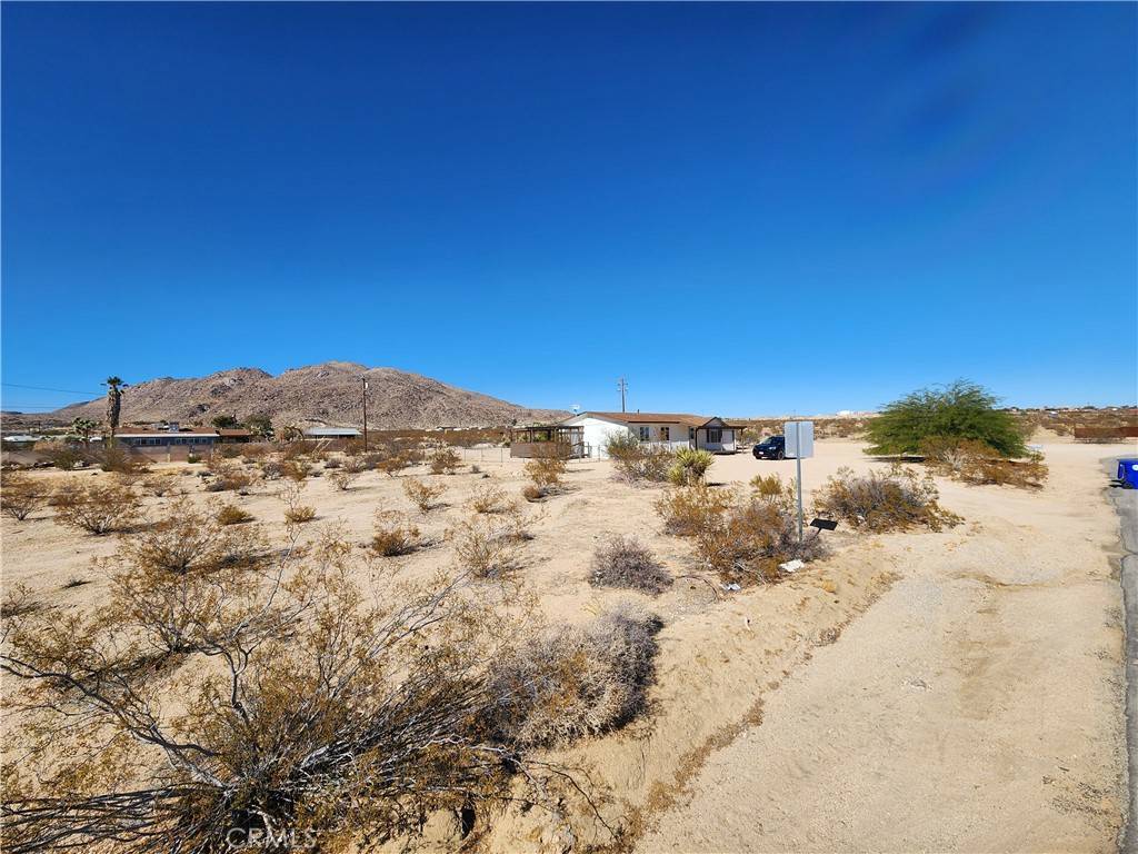 Joshua Tree, CA 92252,188 Lot Avenida La Espana Daga