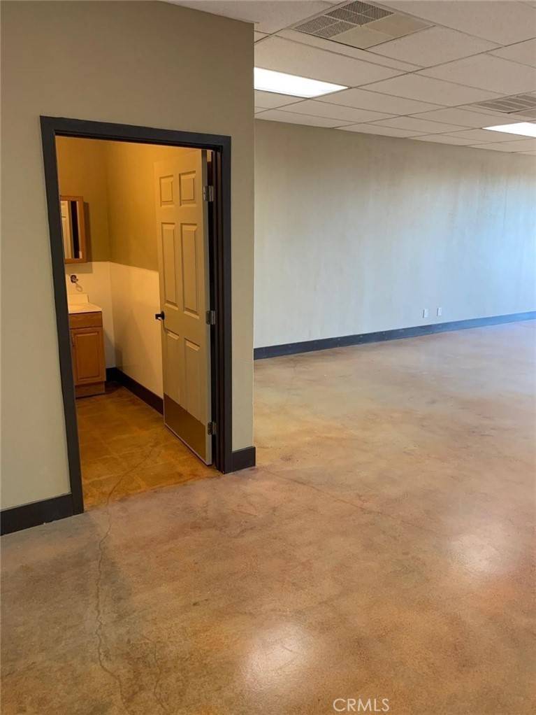 Hesperia, CA 92345,16005 Main ST #5E