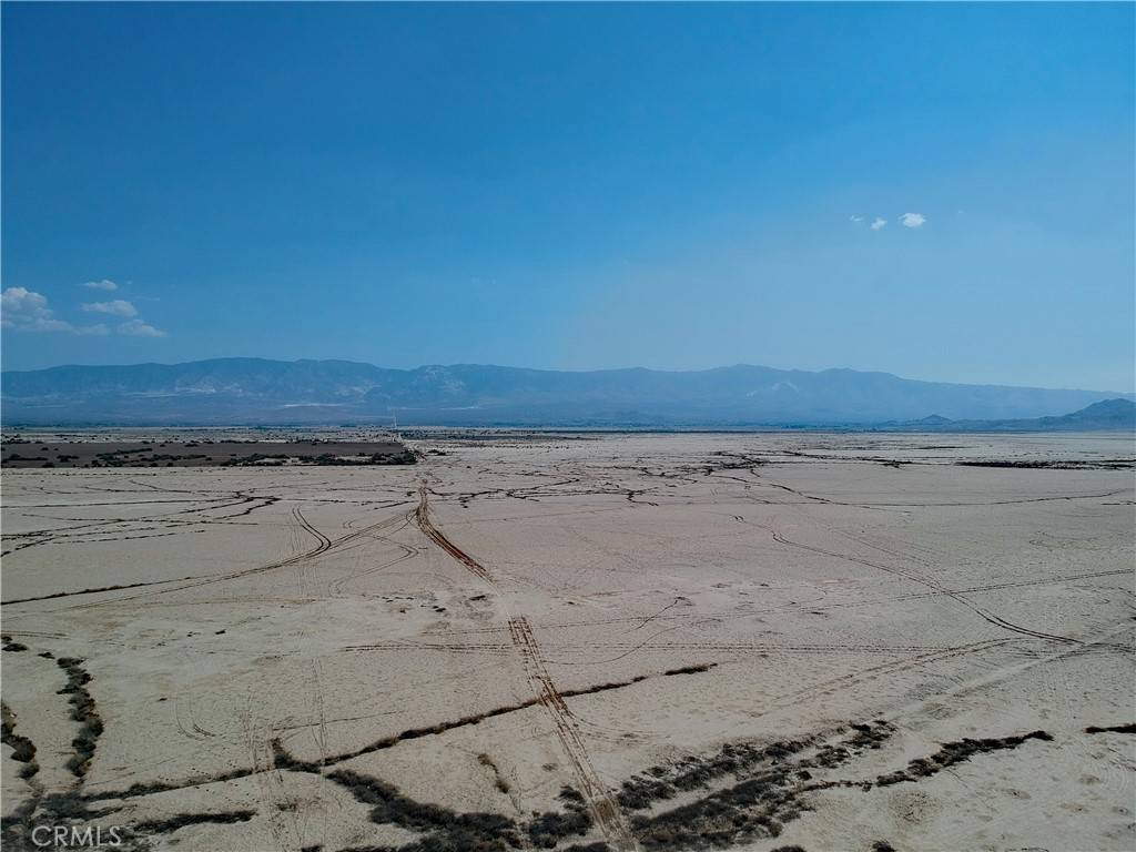 Lucerne Valley, CA 92356,0 1 Meridian RD
