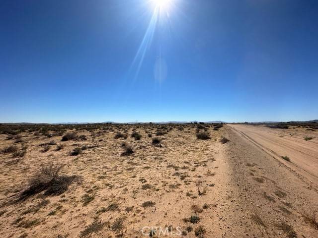 Hinkley, CA 92347,0 Salinas RD