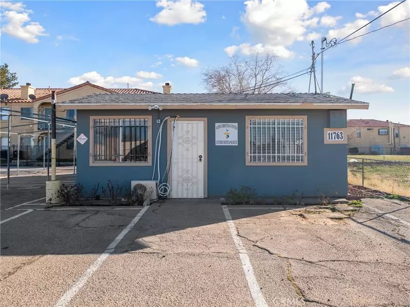 11763 Barlett AVE, Adelanto, CA 92301