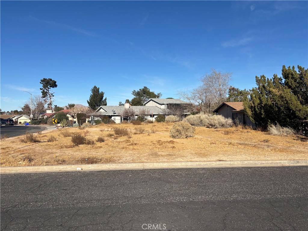 Victorville, CA 92395,14 Arrowhead DR
