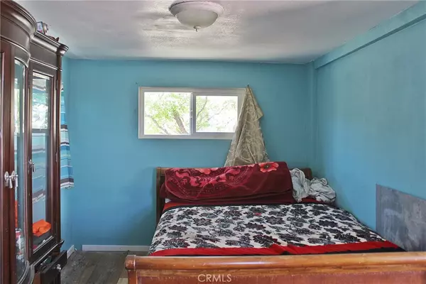 Apple Valley, CA 92308,24124 Alps CT
