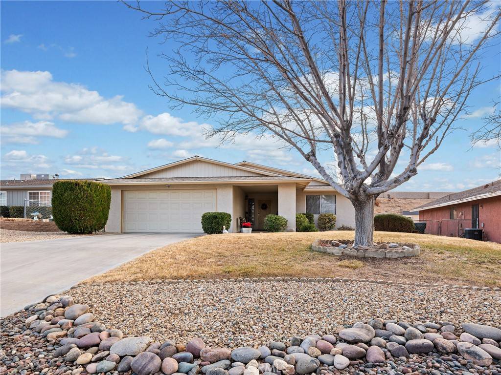 Helendale, CA 92342,13915 Topmast DR