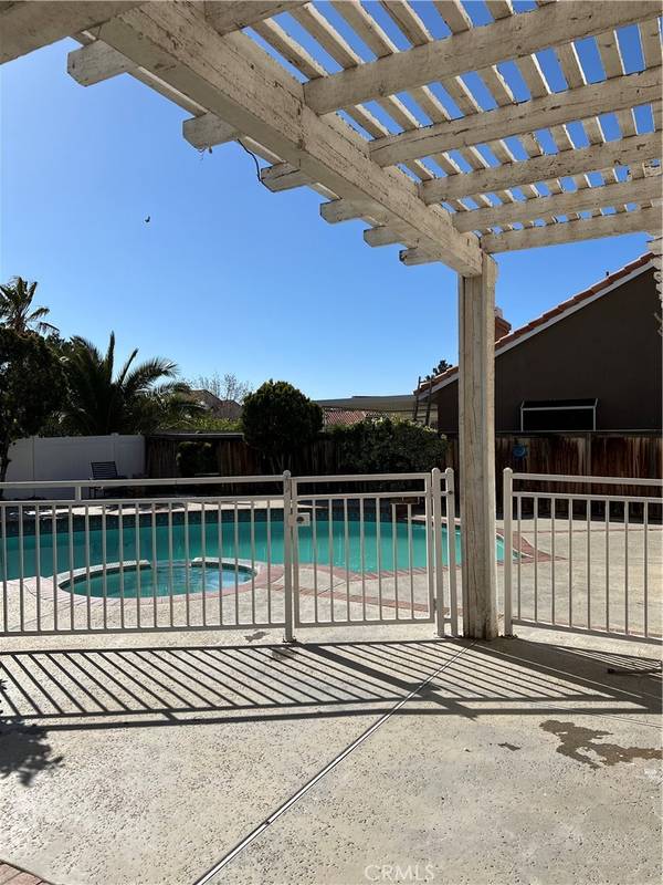 Victorville, CA 92392,12575 High Desert RD