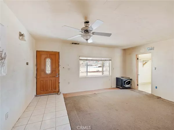 Oro Grande, CA 92368,21420 Omor DR