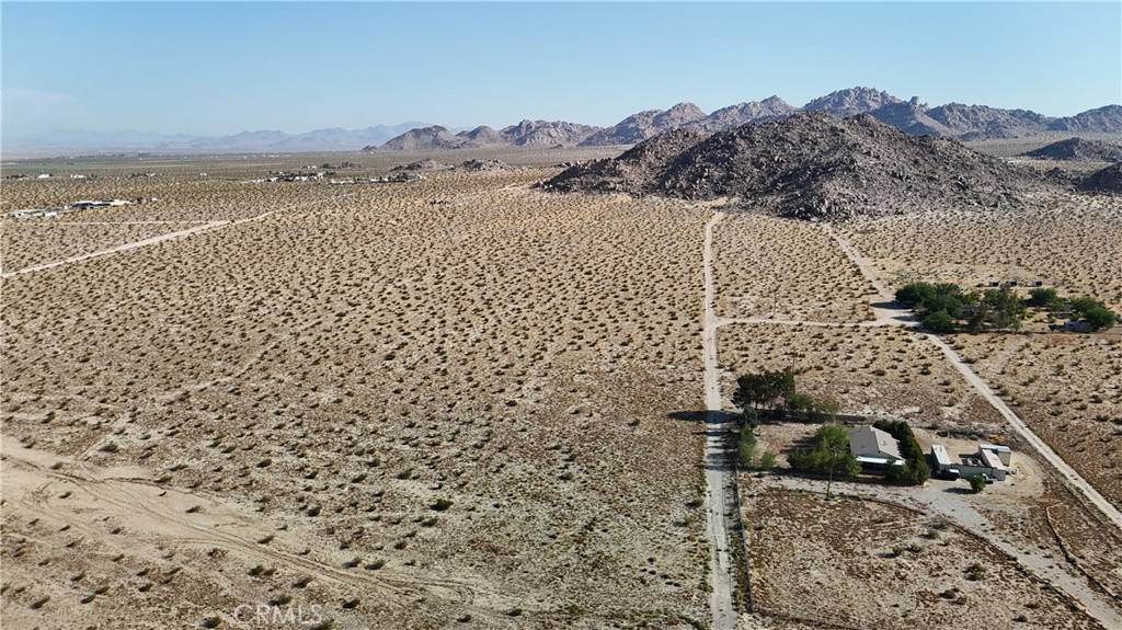 Lucerne Valley, CA 92356,705 Porter ST