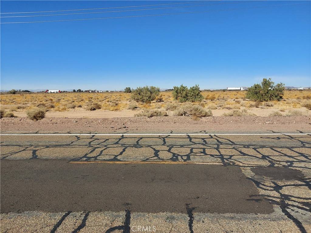 Newberry Springs, CA 92365,0 National Trails Parcel 0528-092-04 HWY