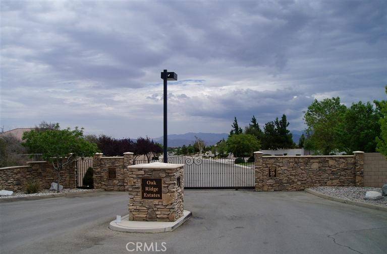 Oak Hills, CA 92344,7051 Oak Valley CT