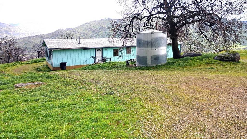 Squaw Valley, CA 93675,35616 Arrowhead LN