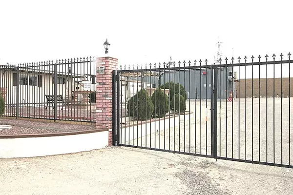 Barstow, CA 92311,250 Faith LN