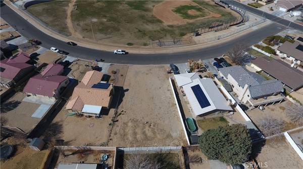 Helendale, CA 92342,26615 Voyage LN