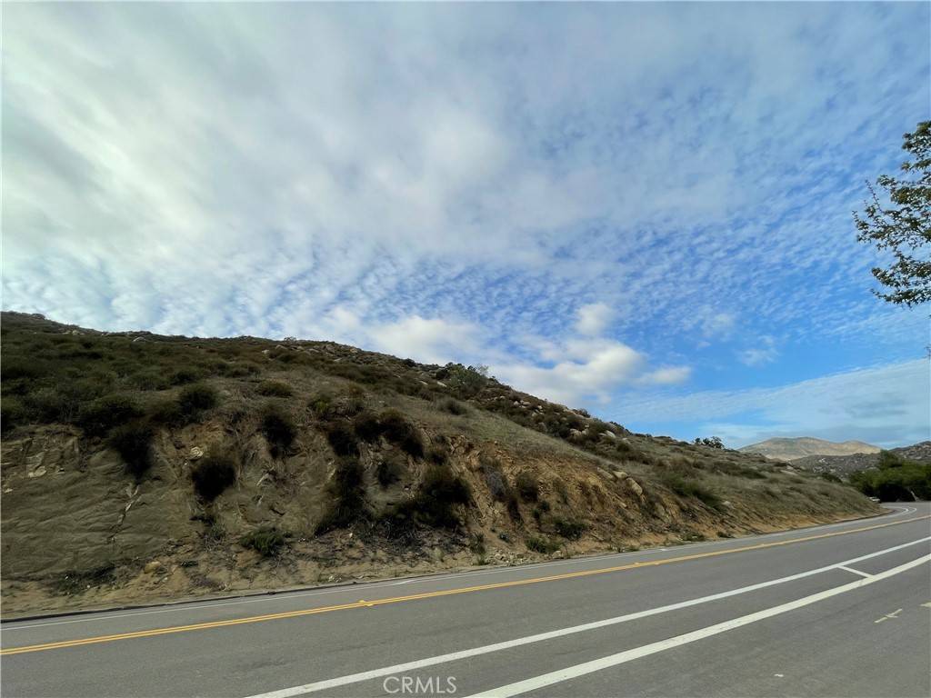 El Cajon, CA 92019,0 Willow Glen DR