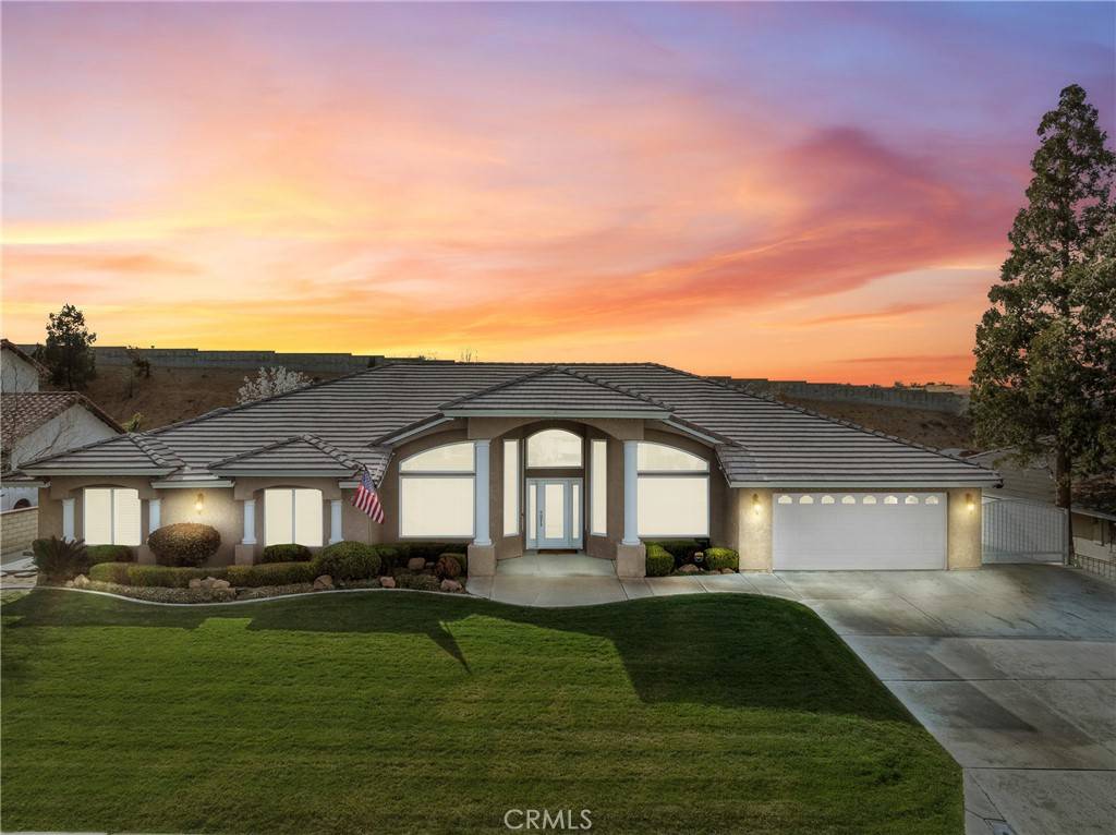 13670 Hidden Valley RD, Victorville, CA 92395