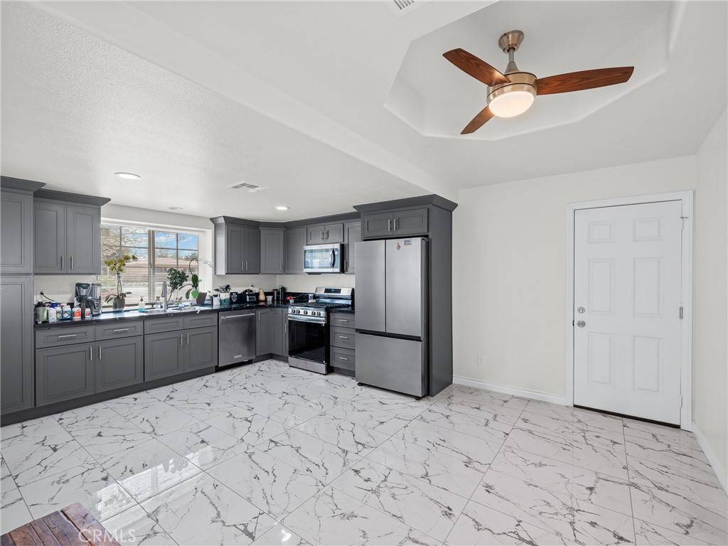 Hesperia, CA 92345,14606 Orange ST