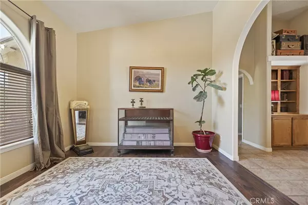 Phelan, CA 92371,8328 Chateau RD