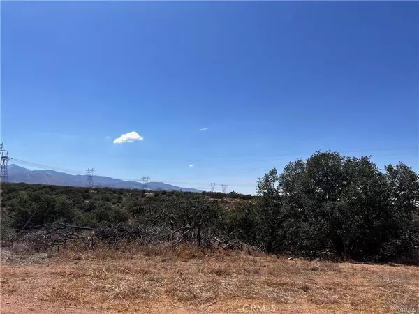 Oak Hills, CA 92344,0 Alta Mesa RD