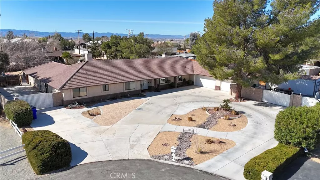 Apple Valley, CA 92308,20335 Nyack CT