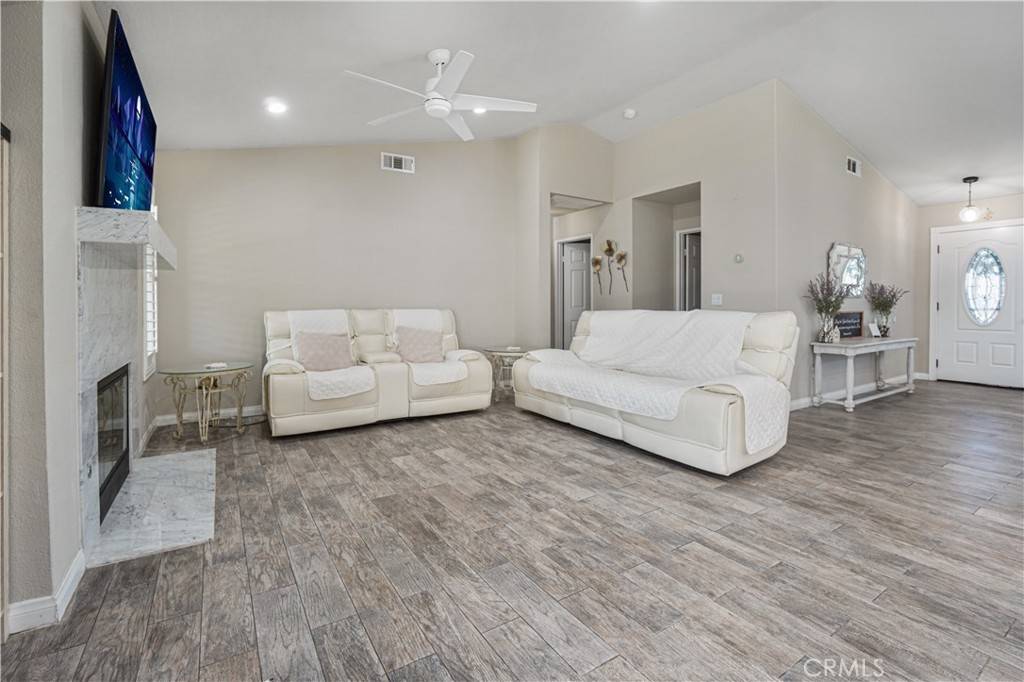 Victorville, CA 92392,12655 Heron ST