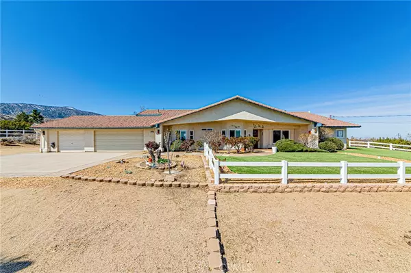 Pinon Hills, CA 92372,9126 Holiday LN