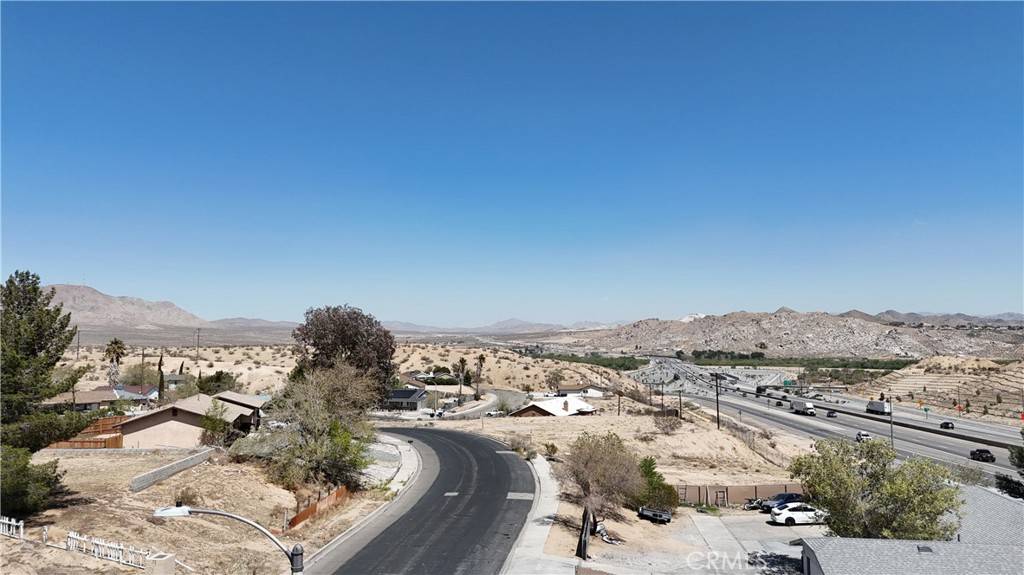 Victorville, CA 92394,10 Pepper Tree DR