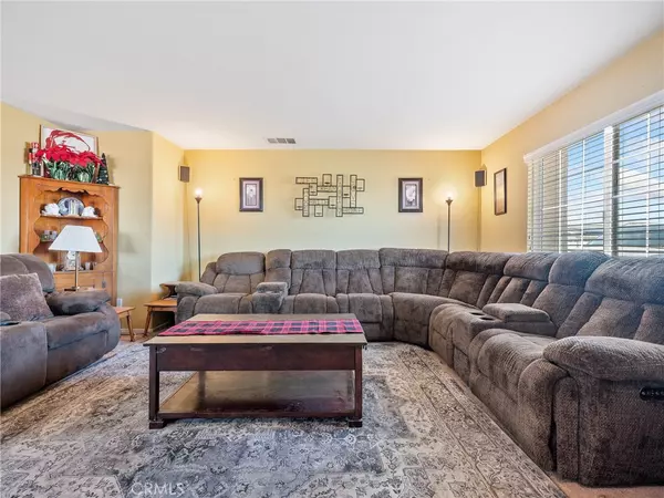 Victorville, CA 92392,11863 Far Hills LN