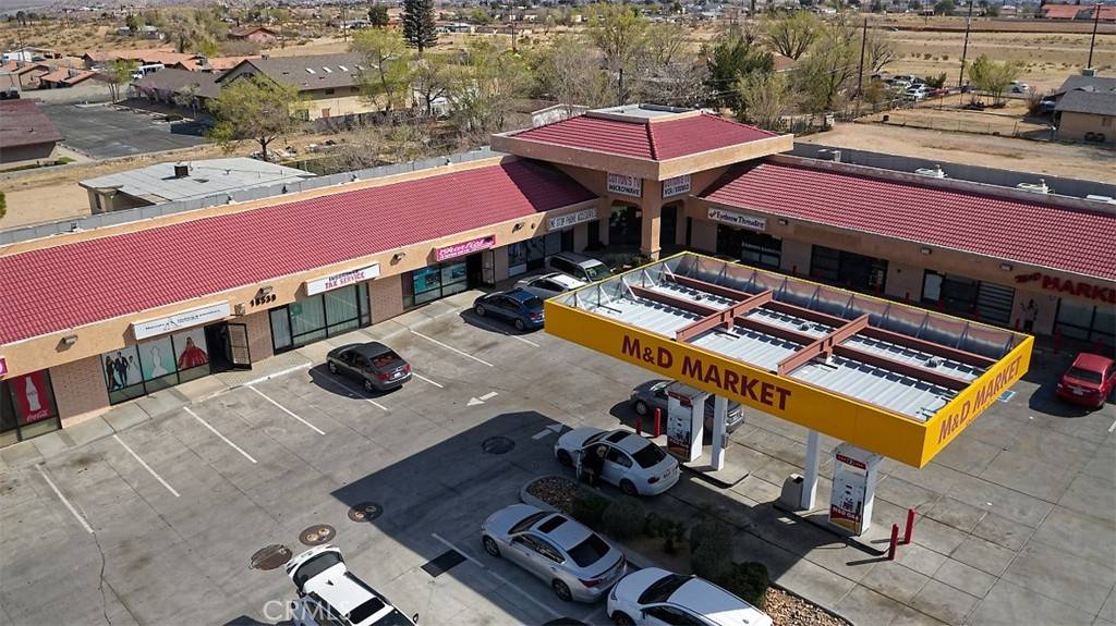 16530 Green Tree Blvd, Victorville, CA 92395