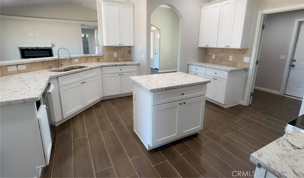 Hesperia, CA 92345,16506 Cactus ST