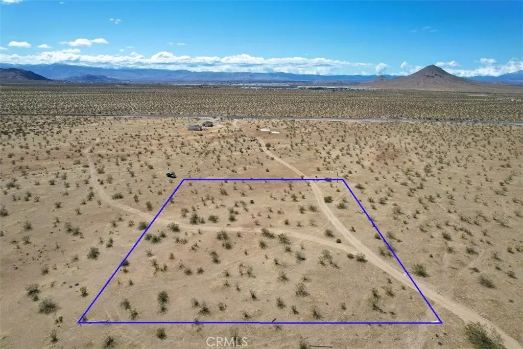 Apple Valley, CA 92307,18 Quarry RD