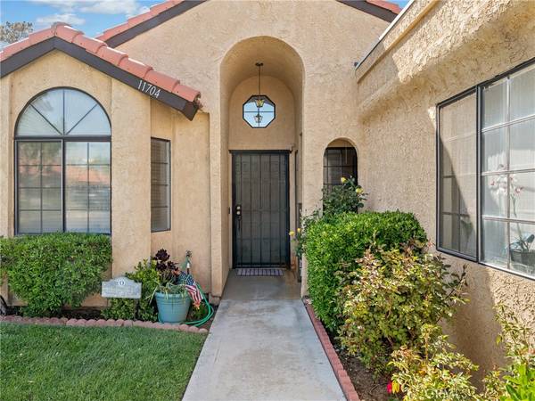 Apple Valley, CA 92308,11704 Juniper DR