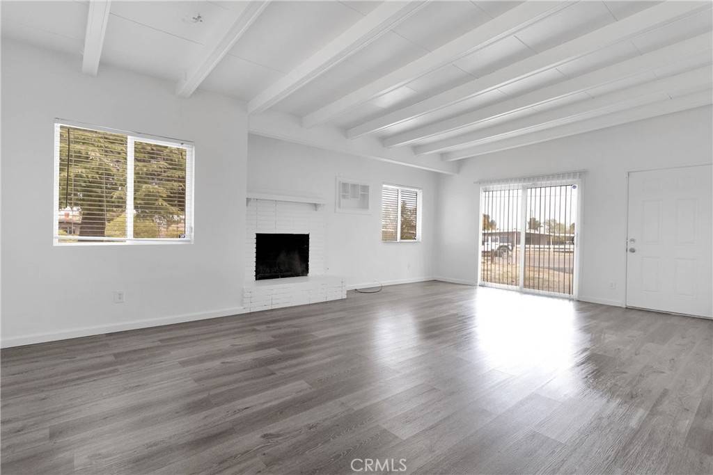 Hesperia, CA 92345,17637 Sultana ST