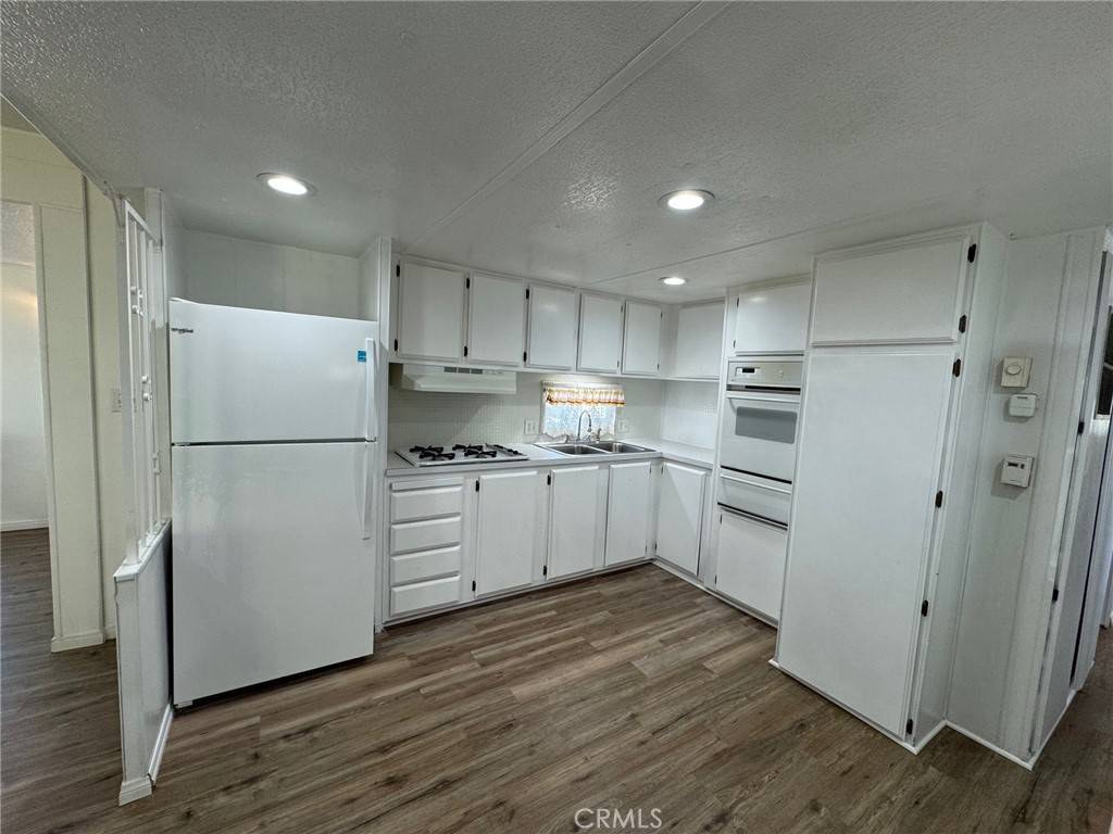 Victorville, CA 92392,14411 Palmdale RD #31