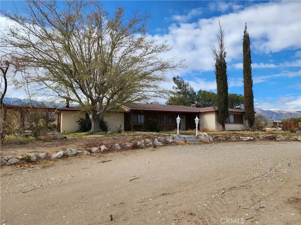 Lucerne Valley, CA 92356,32307 Foothill RD