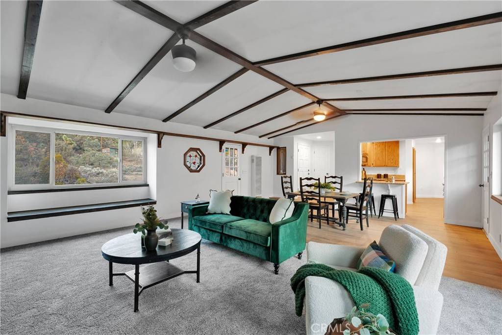 1897 Desert Front RD, Wrightwood, CA 92397