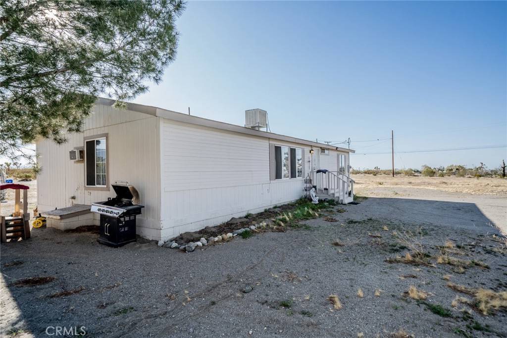 Phelan, CA 92371,3737 Sacramento RD