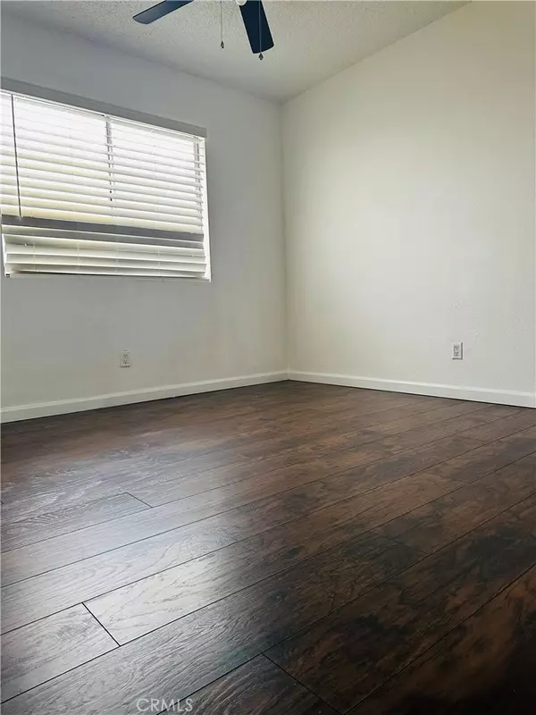 Victorville, CA 92395,16465 Green Tree BLVD #10