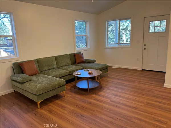 Sugarloaf, CA 92386,642 Moreno LN