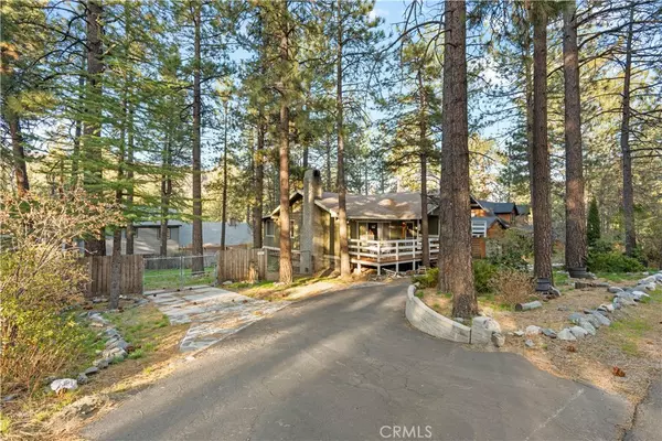 Wrightwood, CA 92397,1130 Robin RD